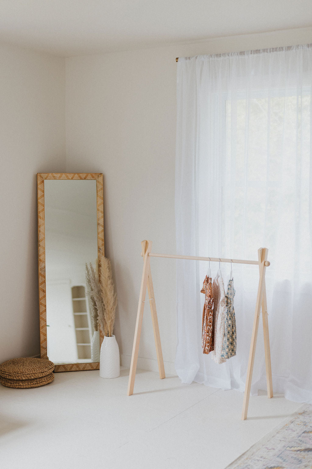 Wooden dress rack /toddler clothes rack