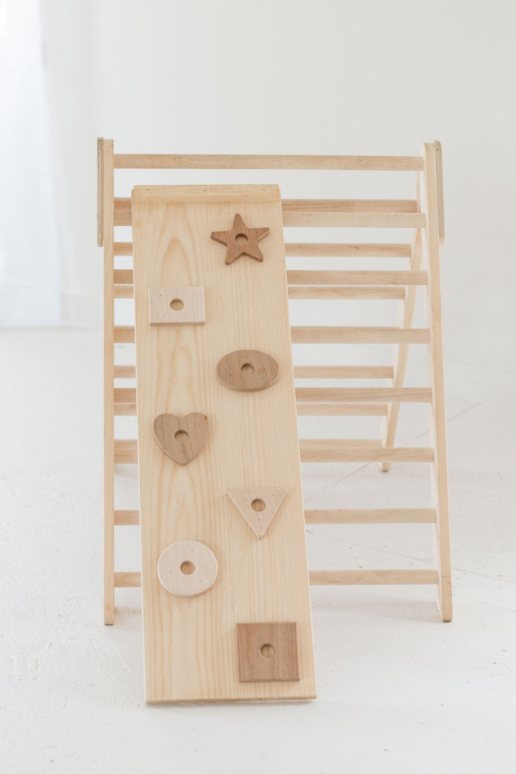 Wooden store climbing toy