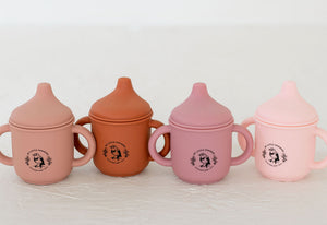 Sippy Cups/Baby sippy cups/Cups with handle